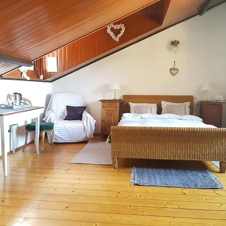 Alloggio in famiglia Retro Mozliwosc Wynajecia Calego Budynku