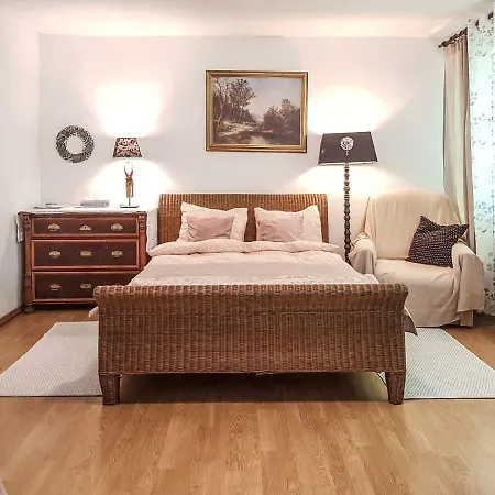 Retro Mozliwosc Wynajecia Calego Budynku Rum i privatbostad