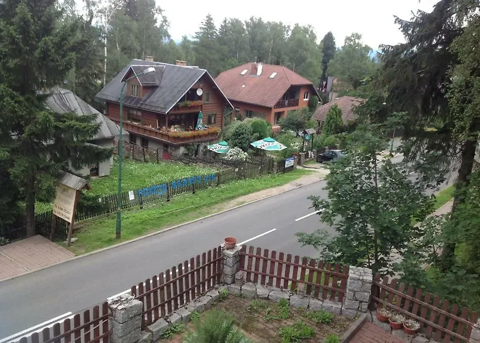 Retro Mozliwosc Wynajecia Calego Budynku Homestay *